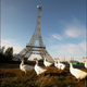 Illustration for article titled Bizarre Replicas of the Statue of Liberty and the Eiffel Tower